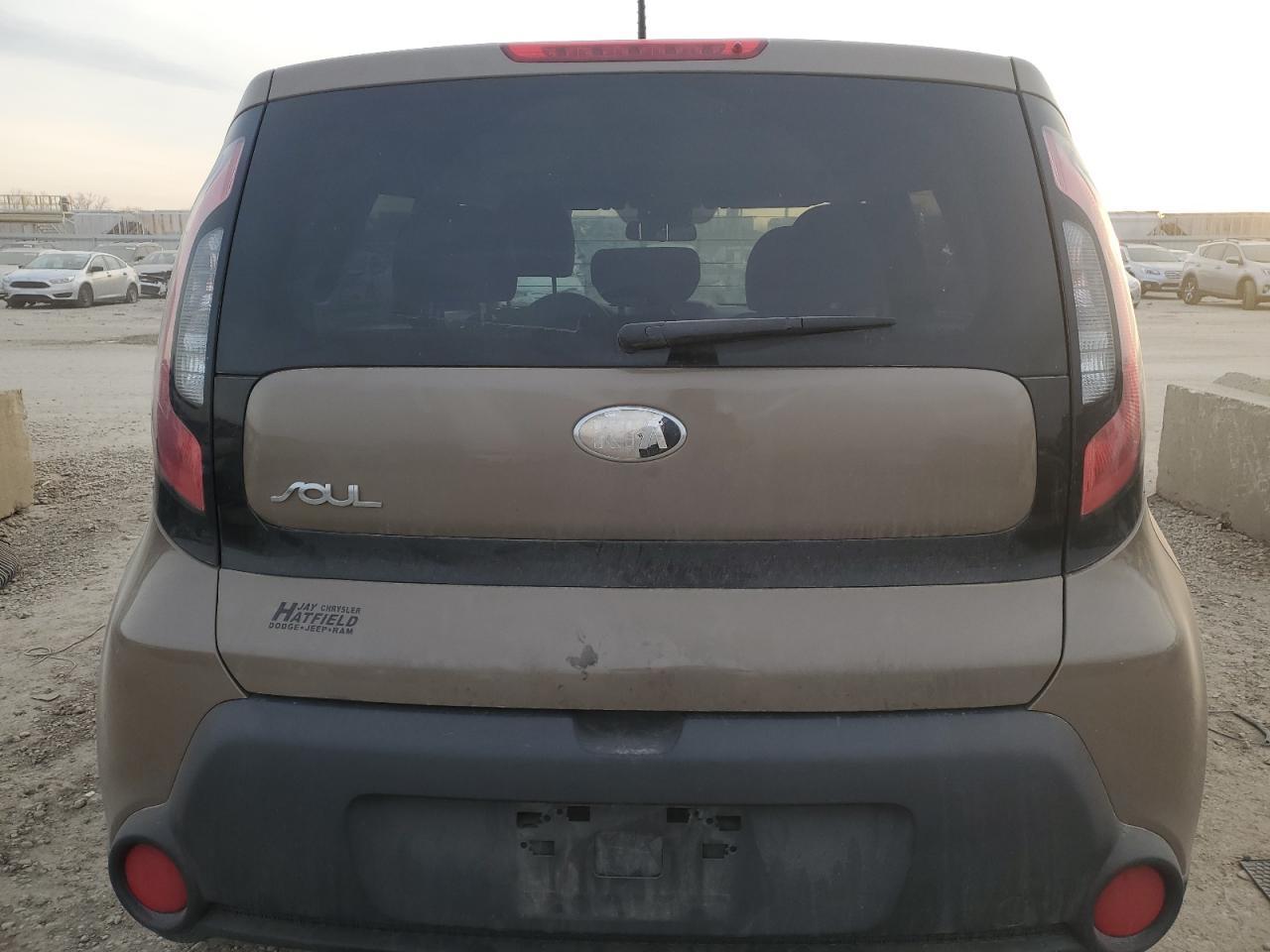 2014 KIA SOUL + - Image 6