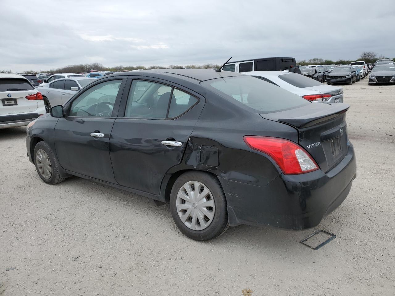 2016 NISSAN VERSA S - Image 2