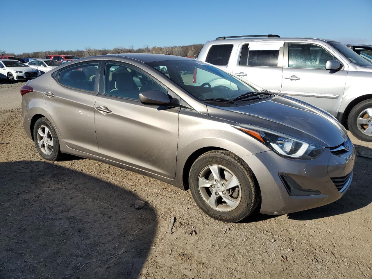 2014 HYUNDAI ELANTRA SE - Image 4