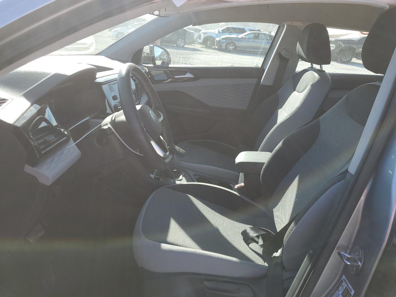 2023 VOLKSWAGEN TAOS S - Image 7