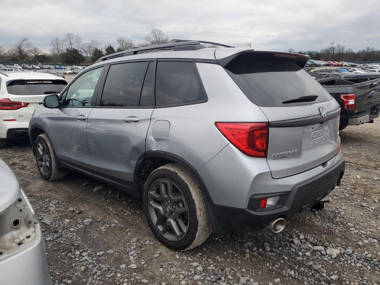 2023 HONDA PASSPORT E - Фото 2