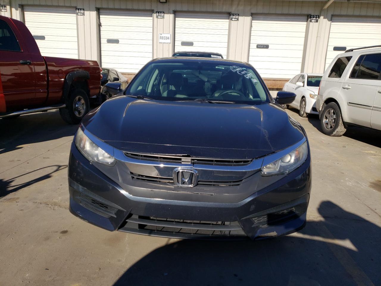 2016 HONDA CIVIC LX - Фото 5