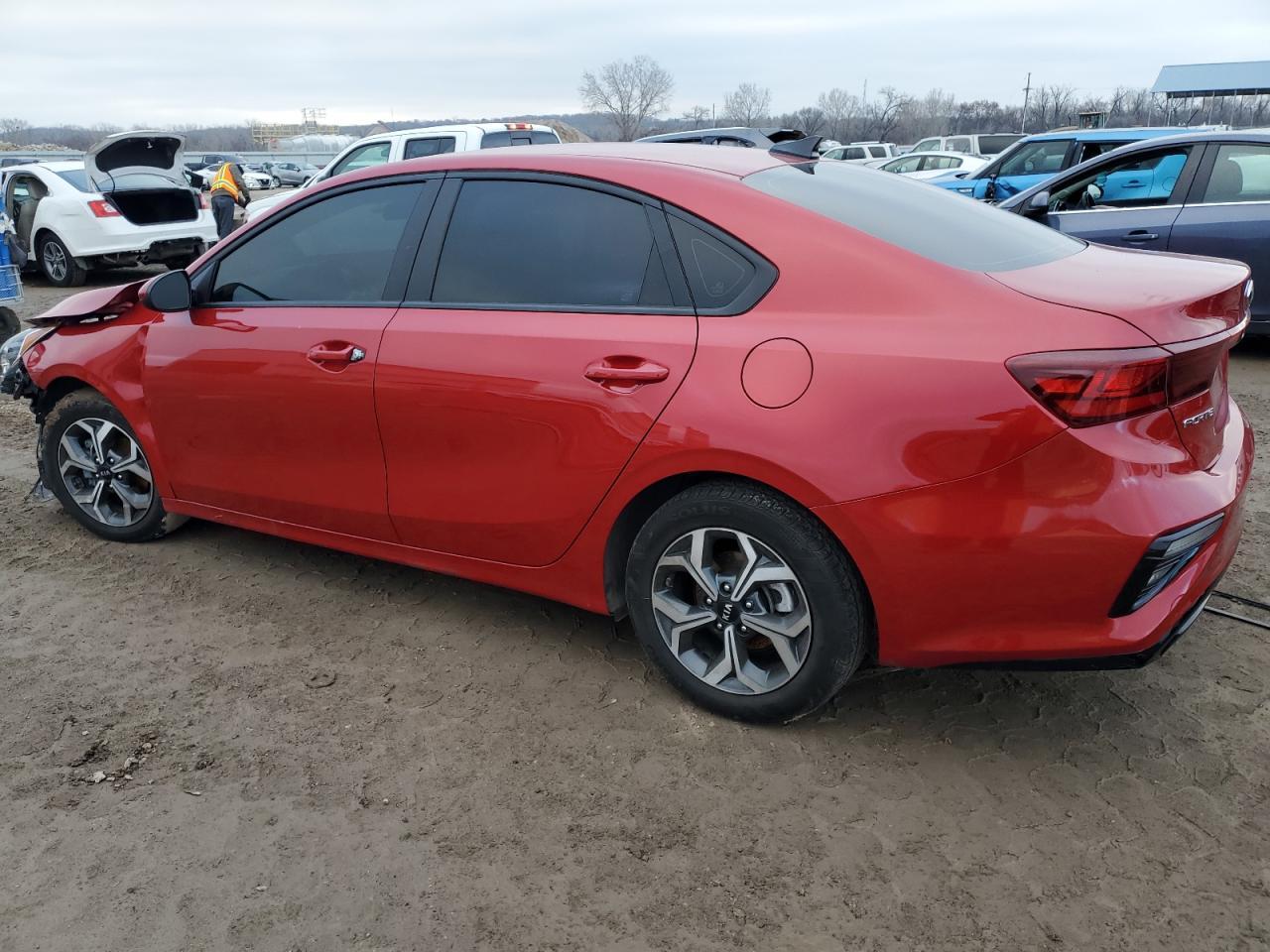 2021 KIA FORTE FE - Фото 2