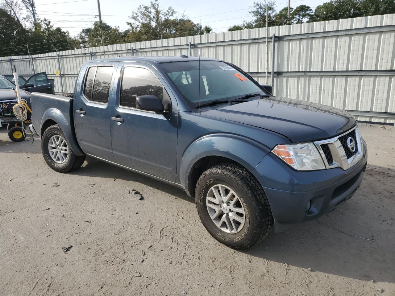 2016 NISSAN FRONTIER S - Image 4