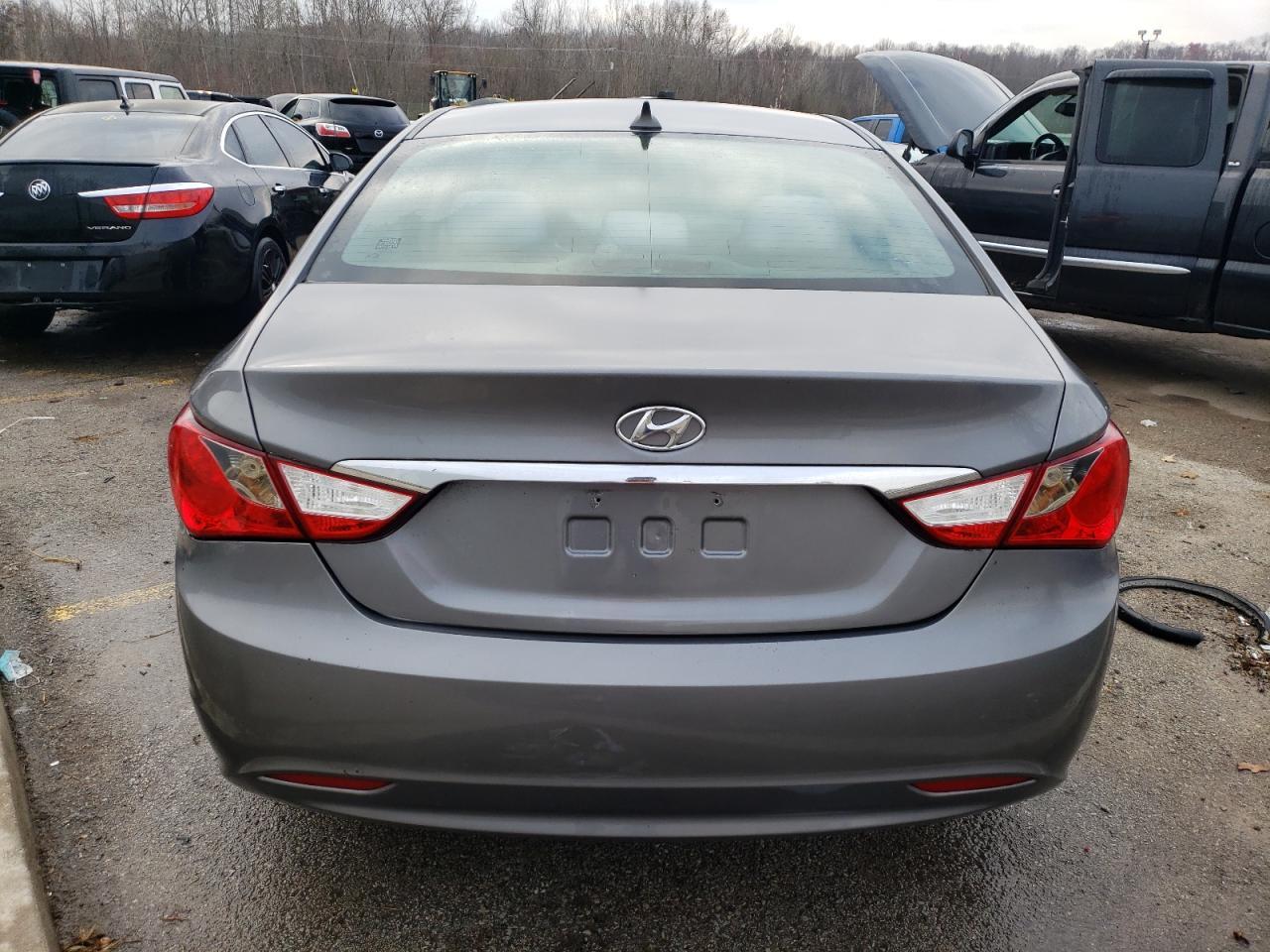 2013 HYUNDAI SONATA GLS - Фото 6