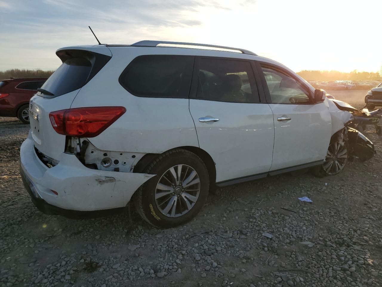 2018 NISSAN PATHFINDER - Image 3