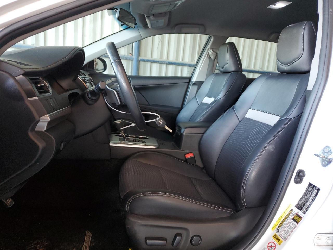 2013 TOYOTA CAMRY L - Фото 7