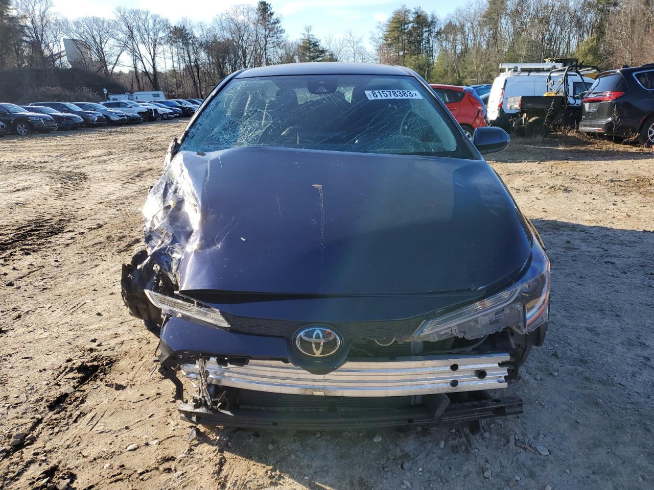 2020 TOYOTA COROLLA LE - Фото 5
