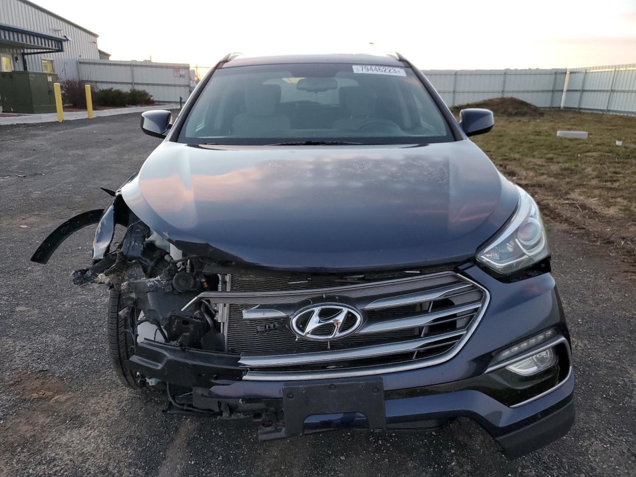 2017 HYUNDAI SANTA FE S - Image 5