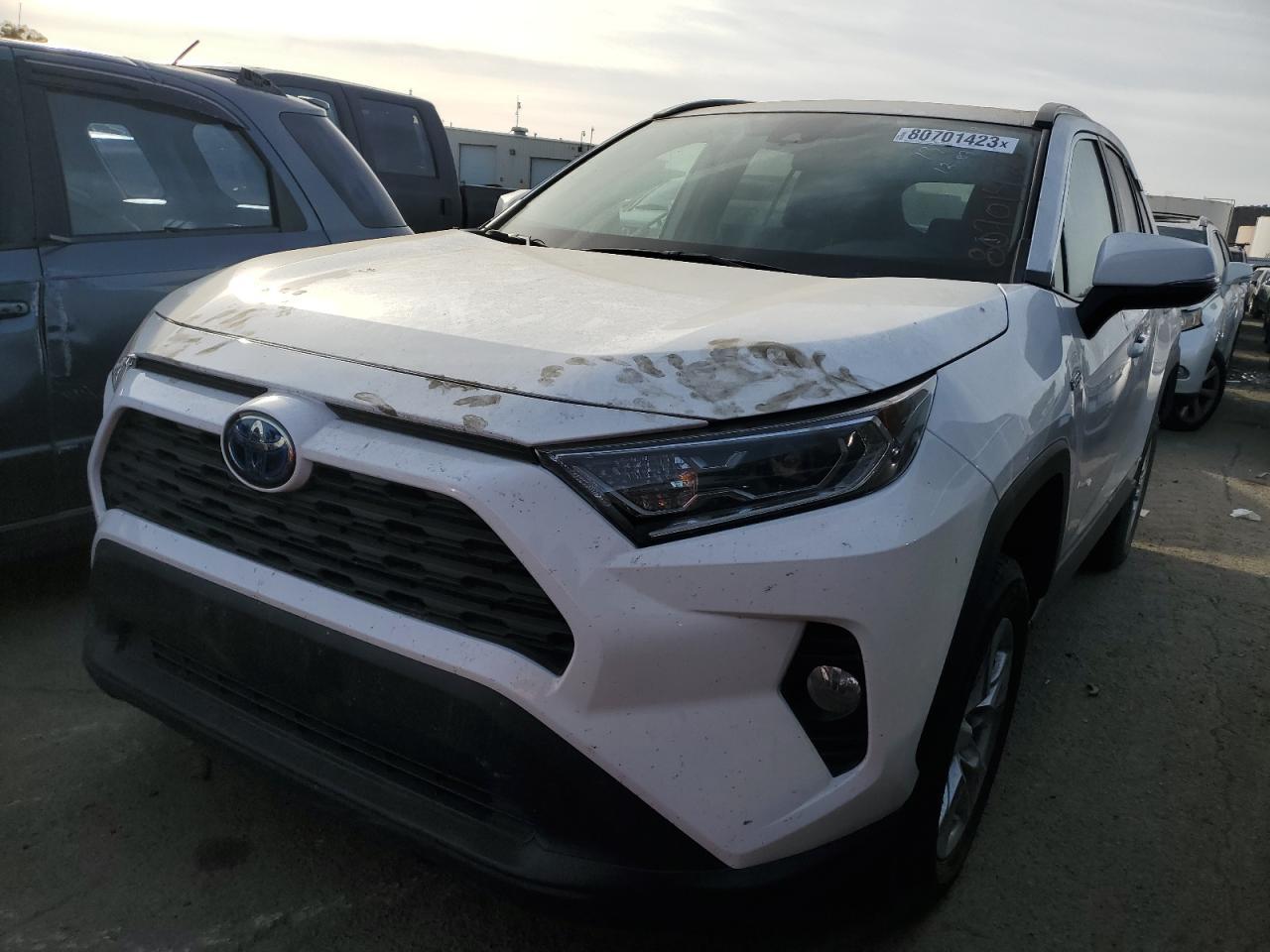 2021 TOYOTA RAV4 XLE car image