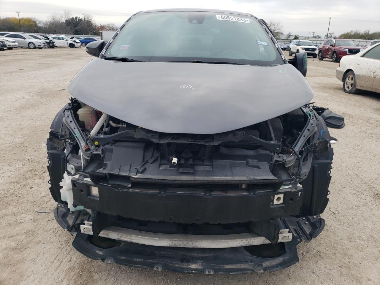 2018 TOYOTA C-HR XLE - Image 5