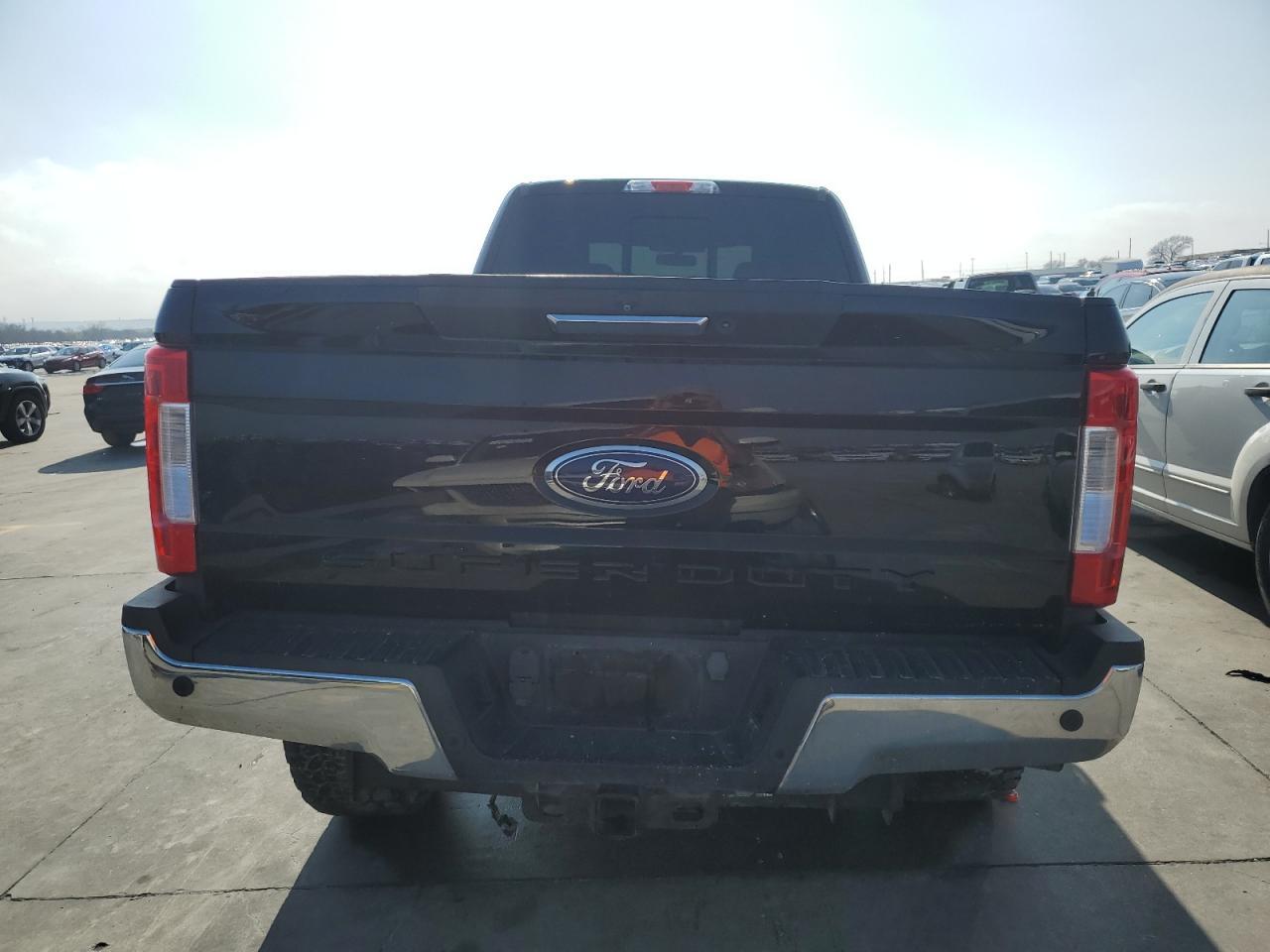 2017 FORD F250 SUPER - Image 6