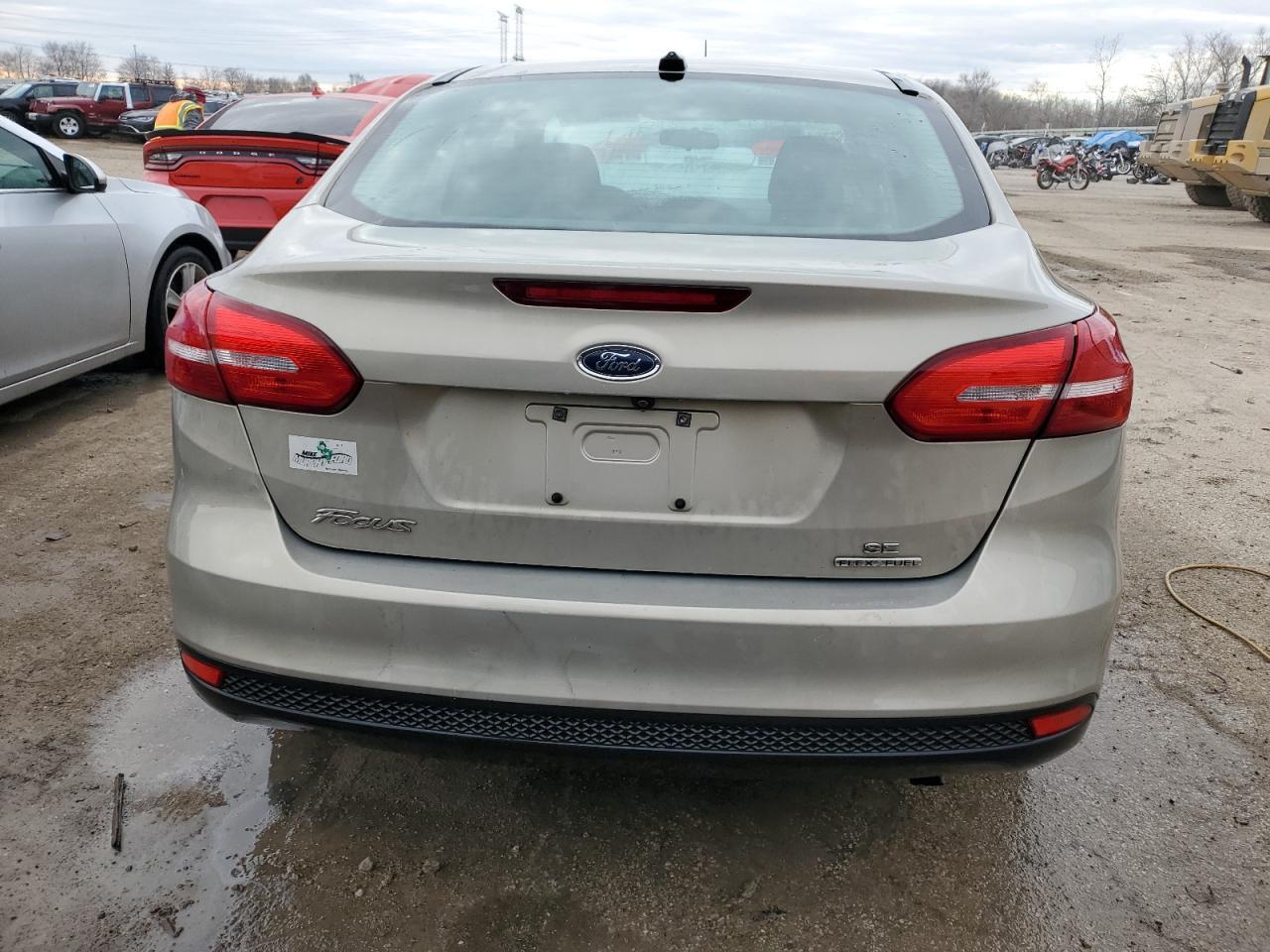 2016 FORD FOCUS SE - Image 6