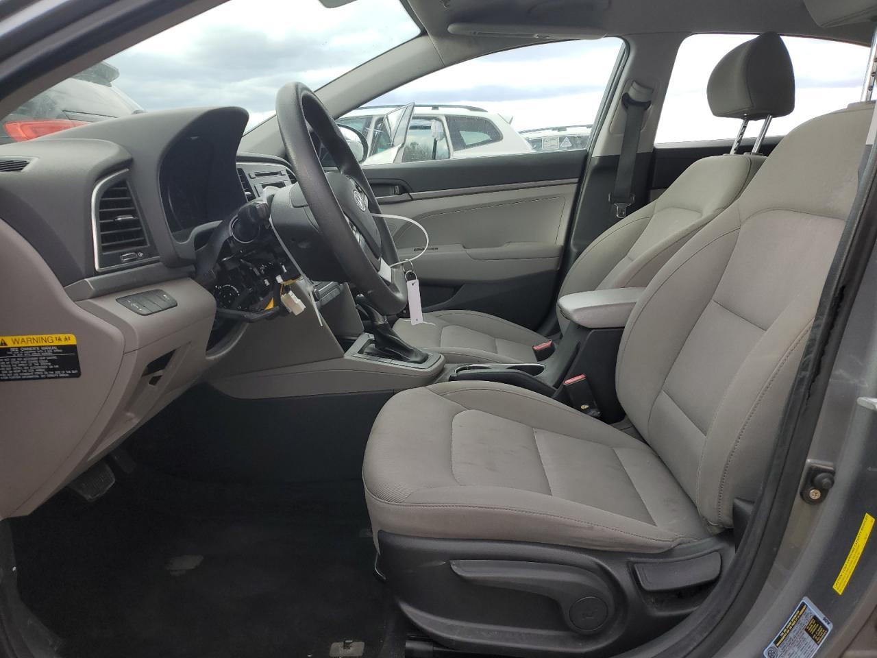 2018 HYUNDAI ELANTRA SE - Фото 7