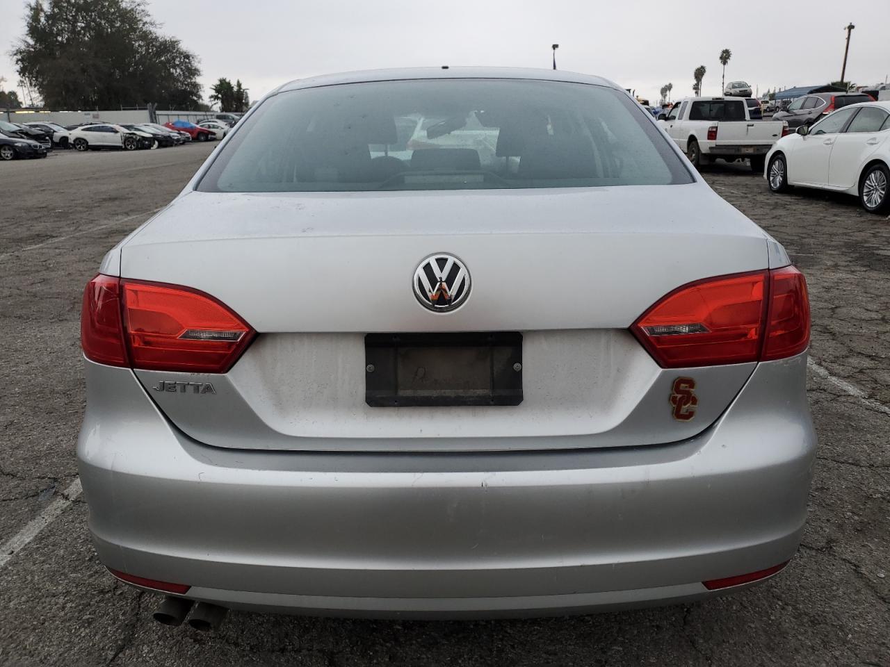 2013 VOLKSWAGEN JETTA BASE - Image 6
