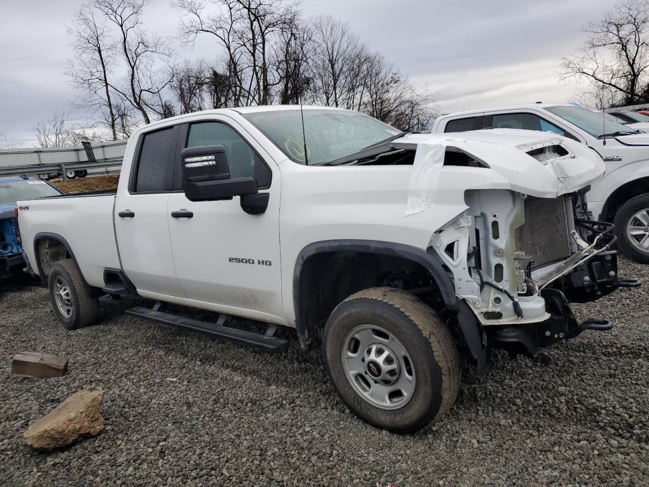 2023 CHEVROLET SILVERADO - Фото 4