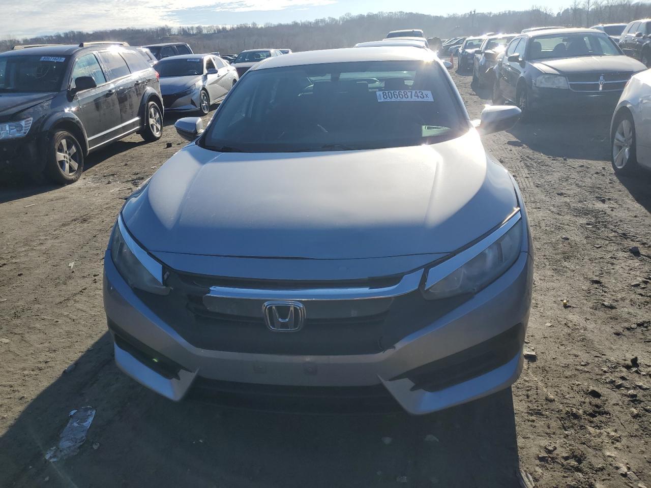 2016 HONDA CIVIC LX - Image 5