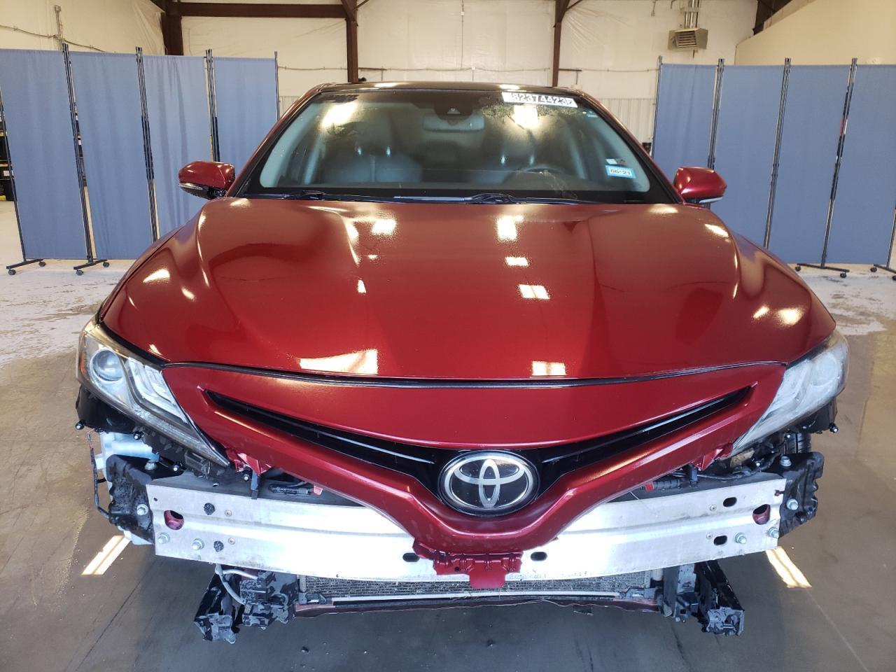 2018 TOYOTA CAMRY XSE - Image 5
