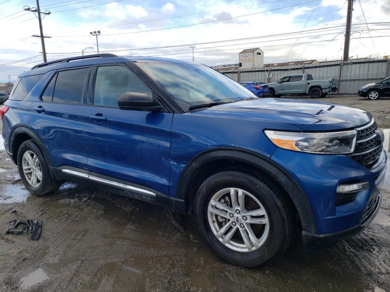 2022 FORD EXPLORER X - Фото 4