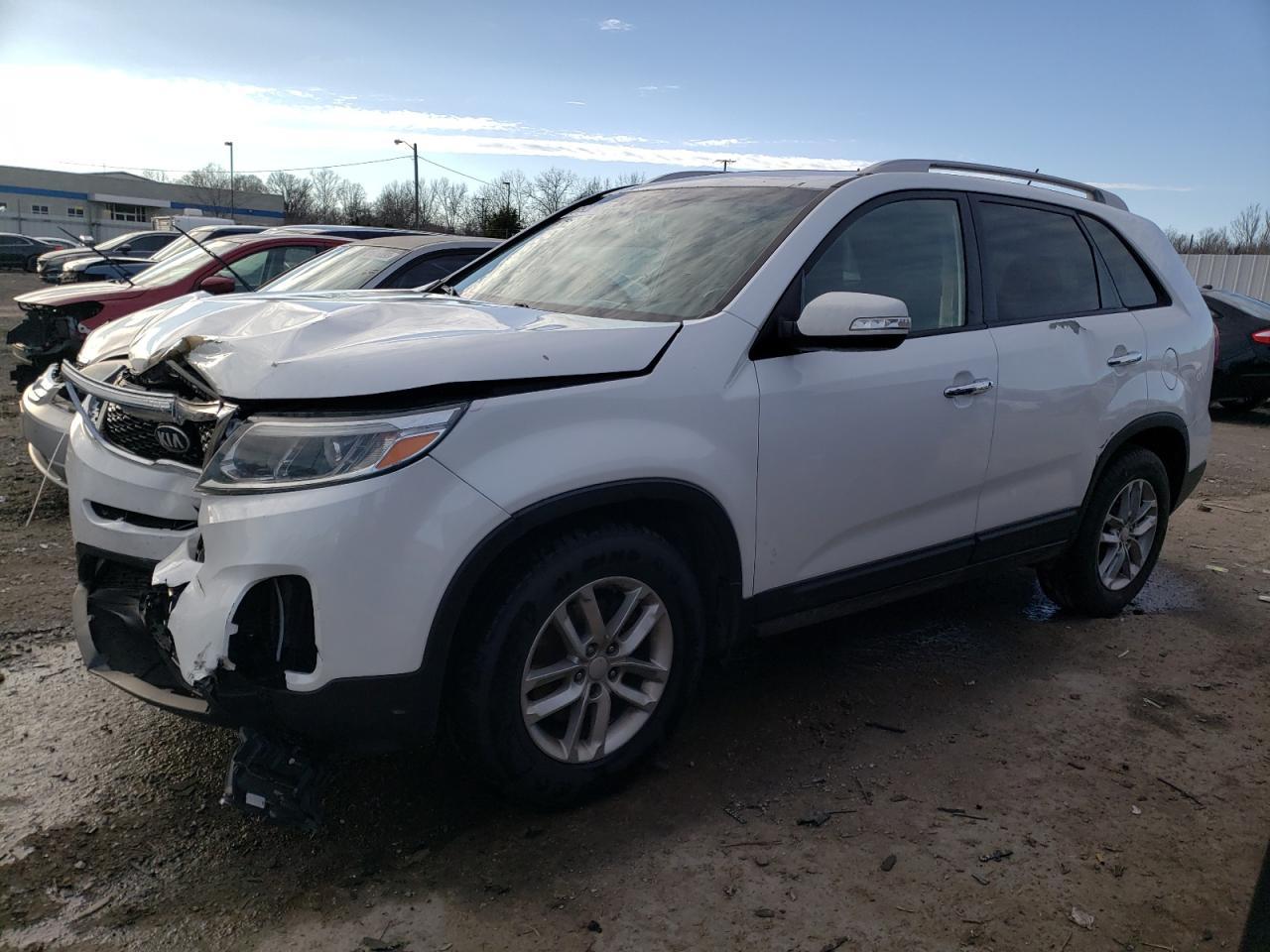 2015 KIA SORENTO LX