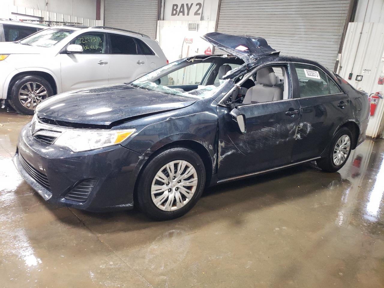 2014 TOYOTA CAMRY L
