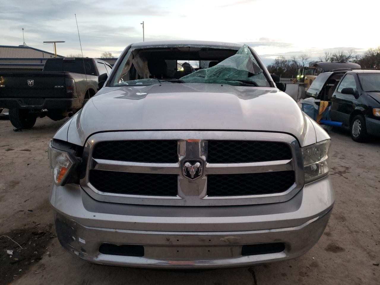 2019 RAM 1500 CLASS - Фото 5