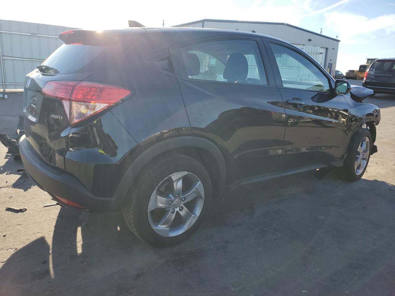 2018 HONDA HR-V LX - Фото 3