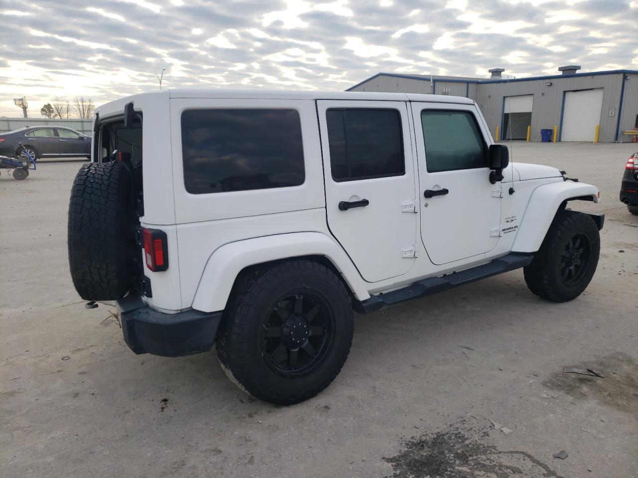 2017 JEEP WRANGLER U - Фото 3