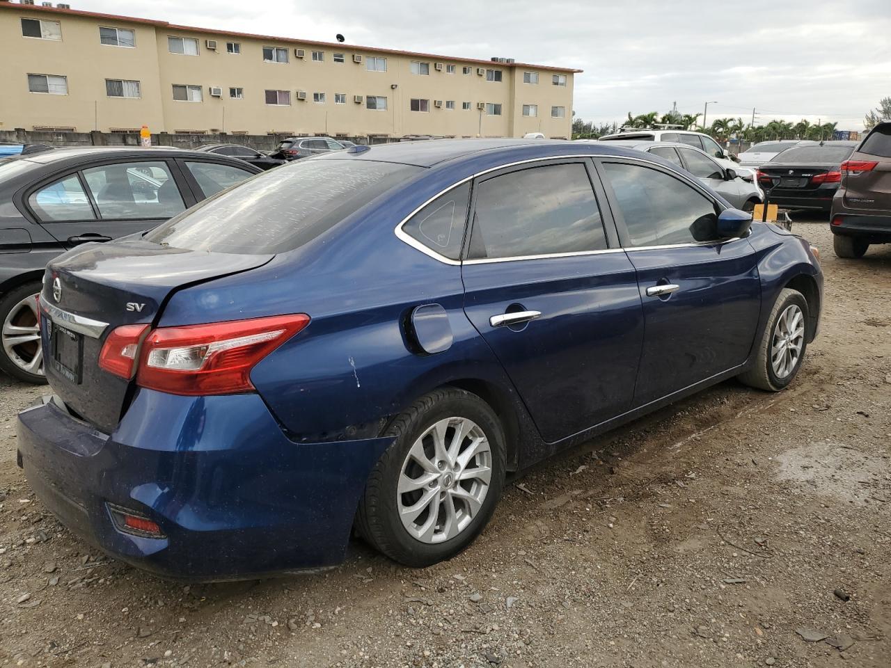 2018 NISSAN SENTRA S - Фото 3