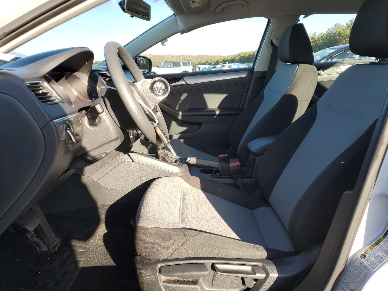 2017 VOLKSWAGEN JETTA S - Image 7