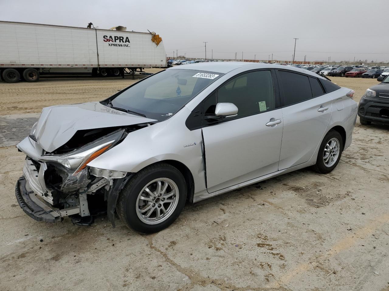 2016 TOYOTA PRIUS
