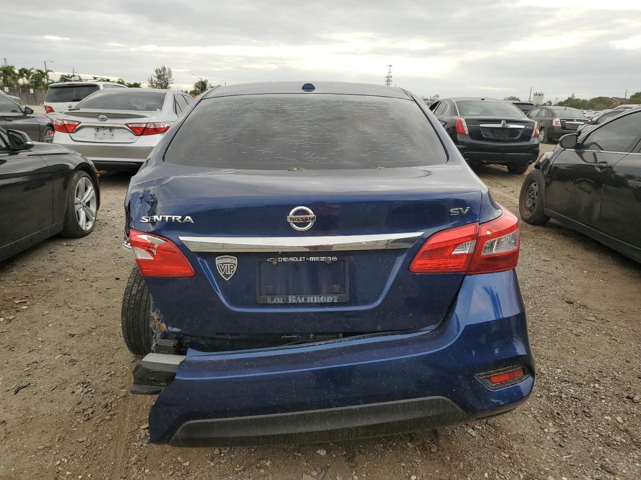 2018 NISSAN SENTRA S - Фото 6