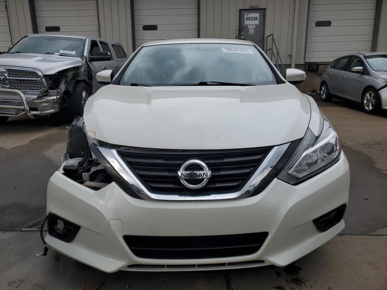 2016 NISSAN ALTIMA 2.5 - Image 5
