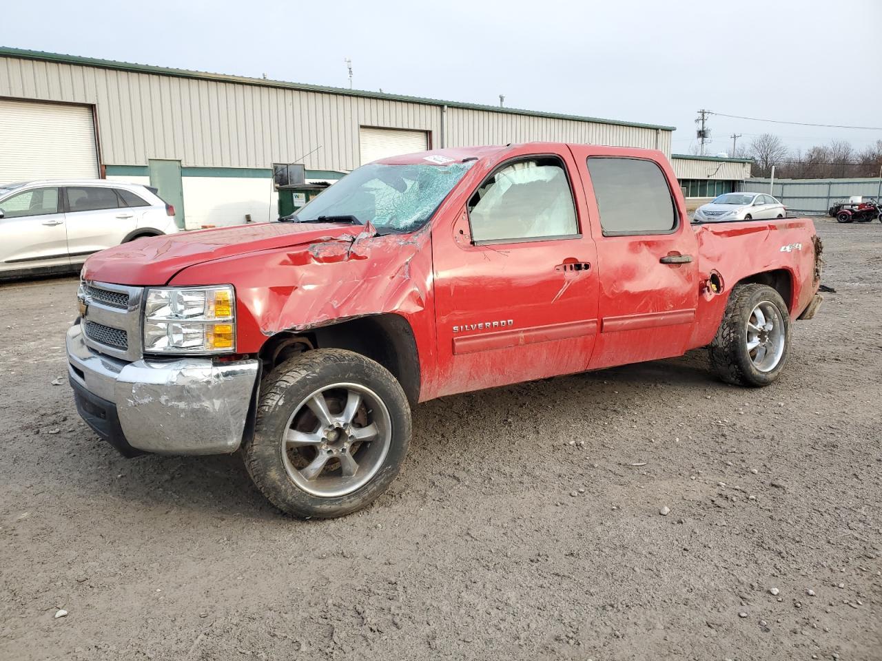 2013 CHEVROLET SILVERADO