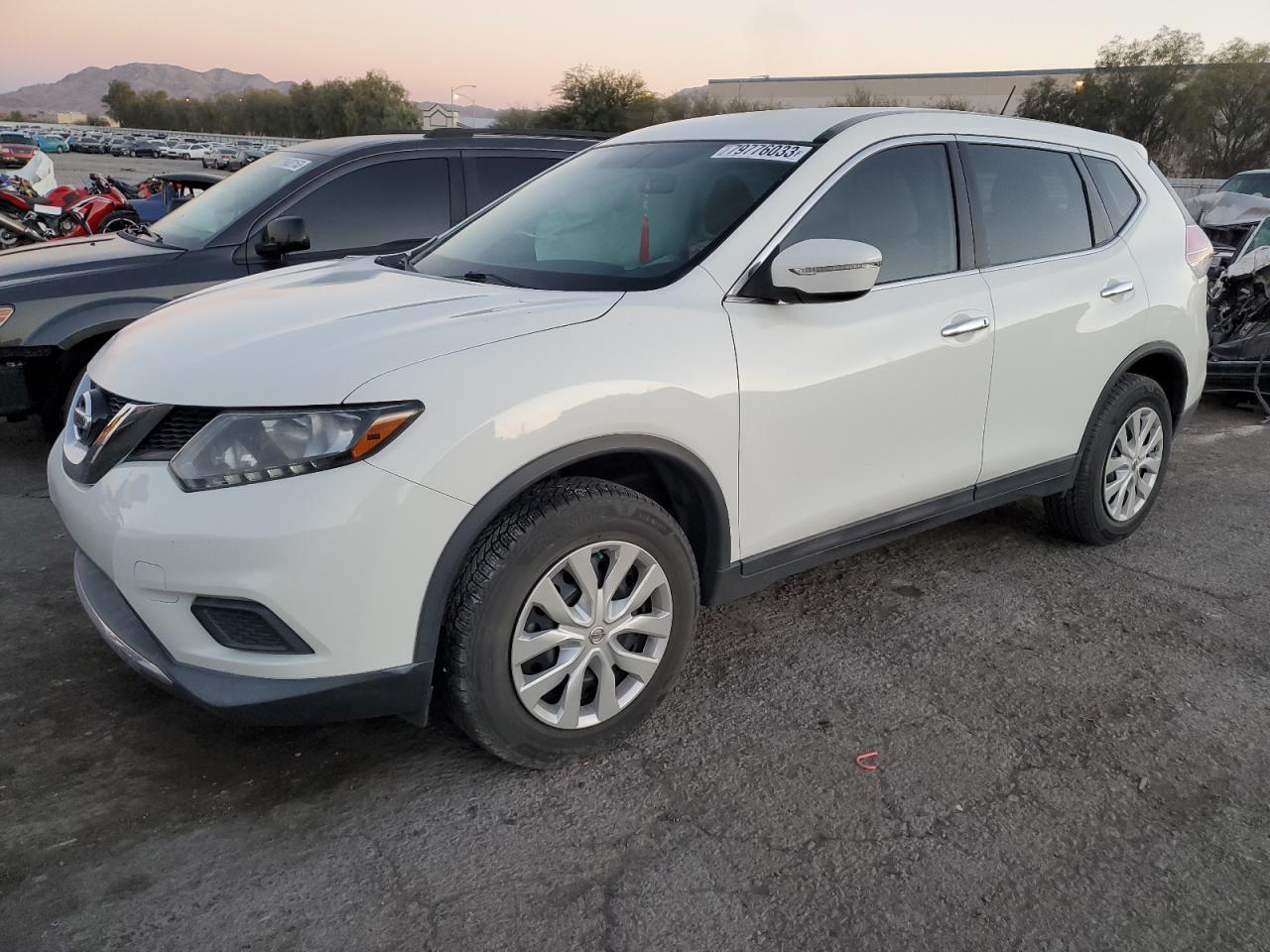 2015 NISSAN ROGUE S
