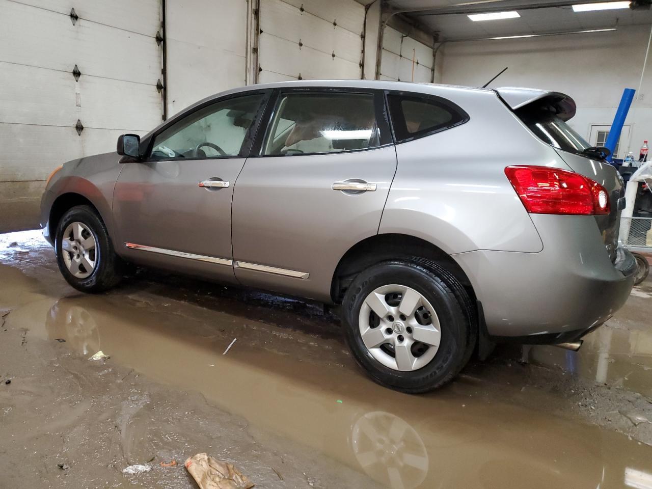 2013 NISSAN ROGUE S - Image 2