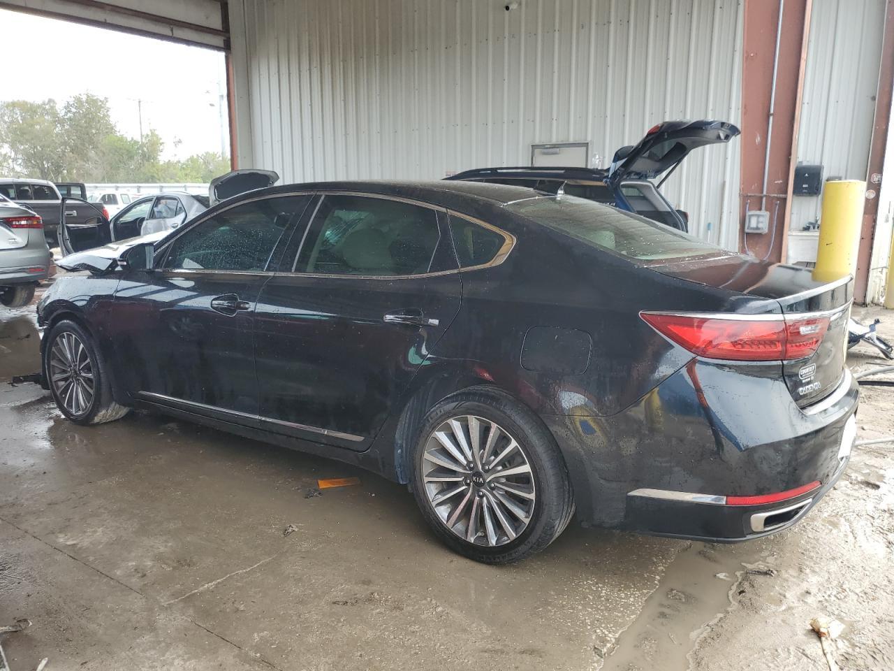 2017 KIA CADENZA PR - Image 2