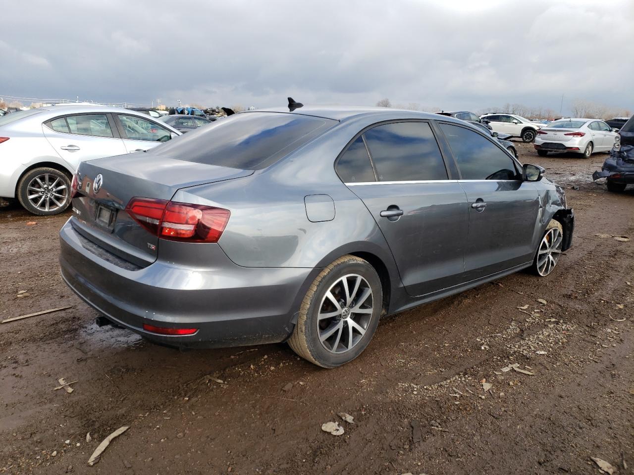 2017 VOLKSWAGEN JETTA SE - Фото 3