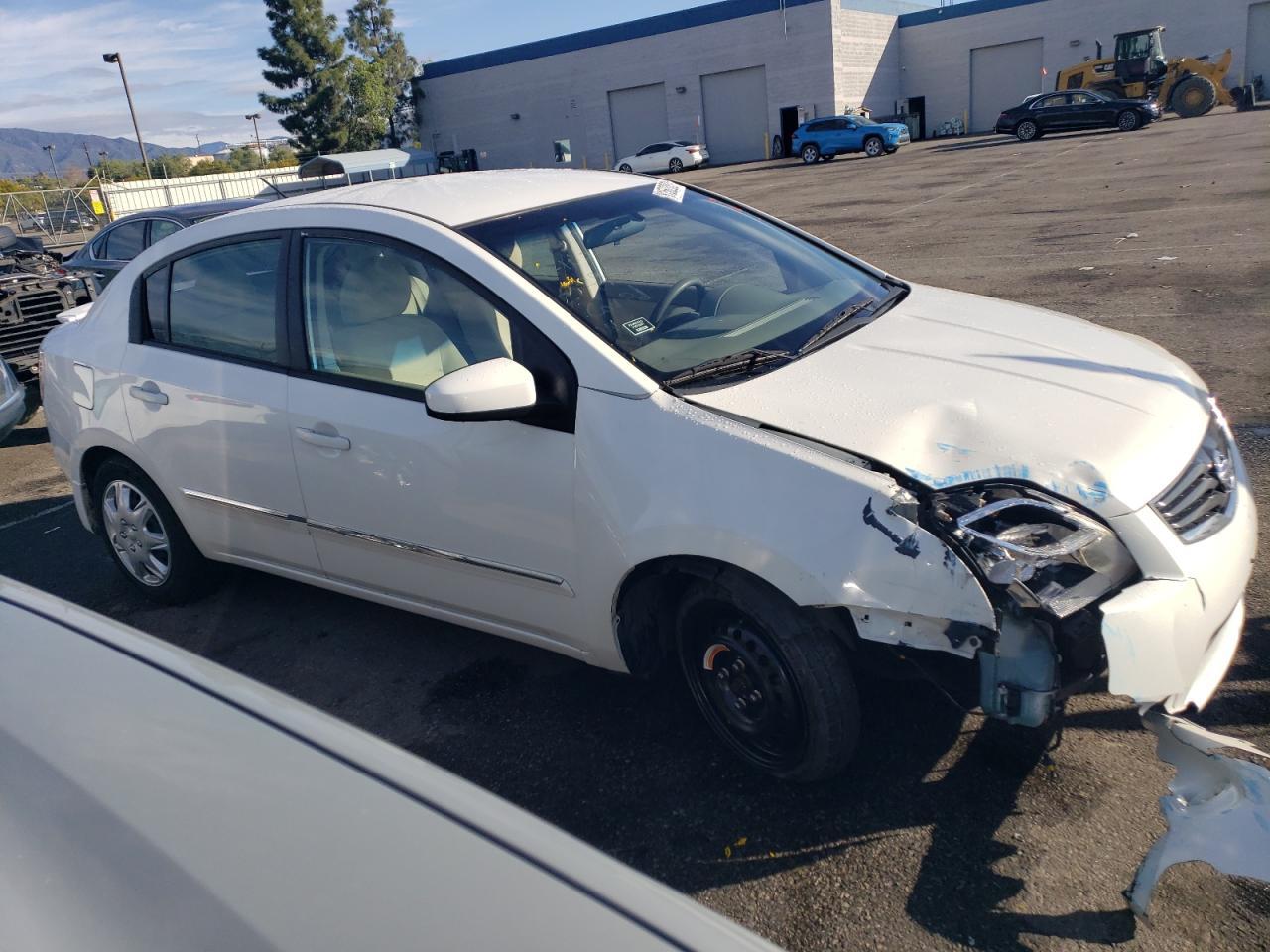 2012 NISSAN SENTRA 2.0 - Image 4