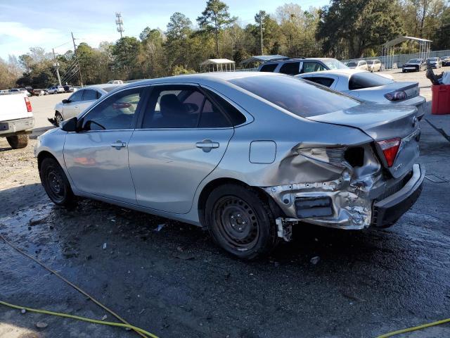 2015 Toyota Camry Le - Фото 2