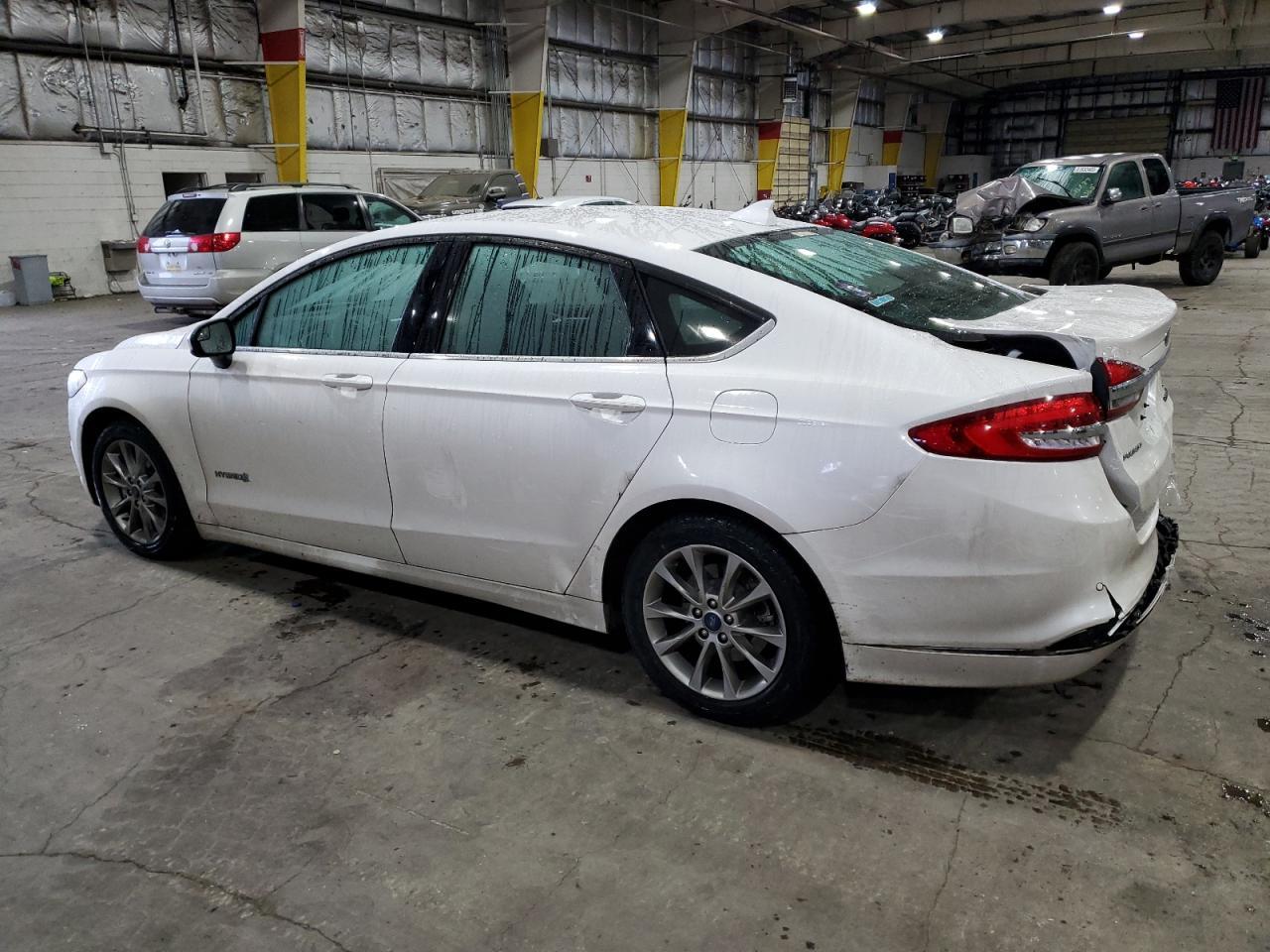 2017 FORD FUSION SE - Фото 2