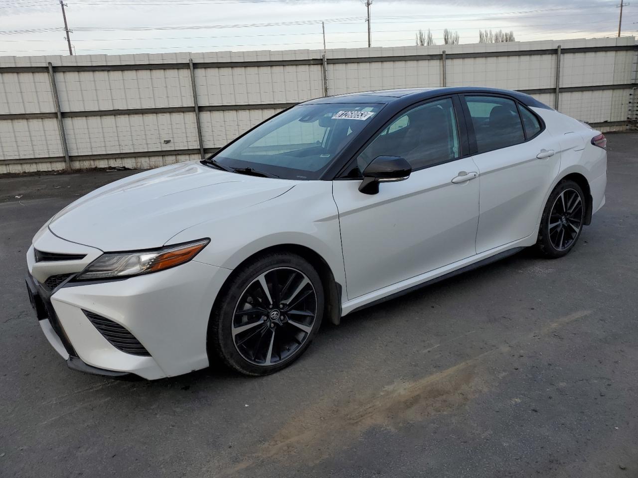 2019 TOYOTA CAMRY XSE