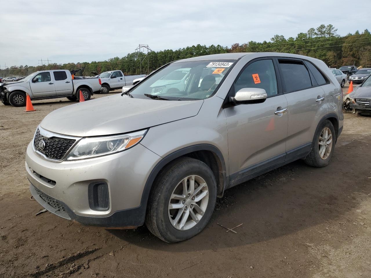 2014 KIA SORENTO LX
