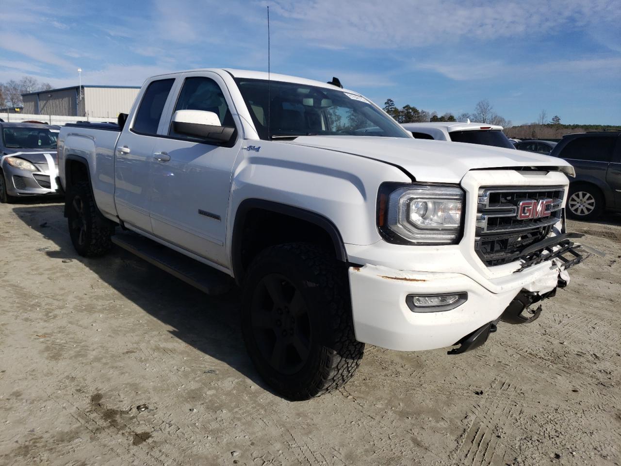 2017 GMC SIERRA K15 - Фото 4