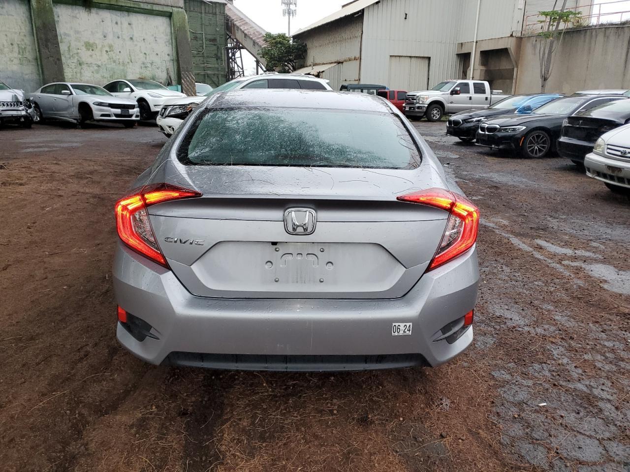 2016 HONDA CIVIC LX - Image 6