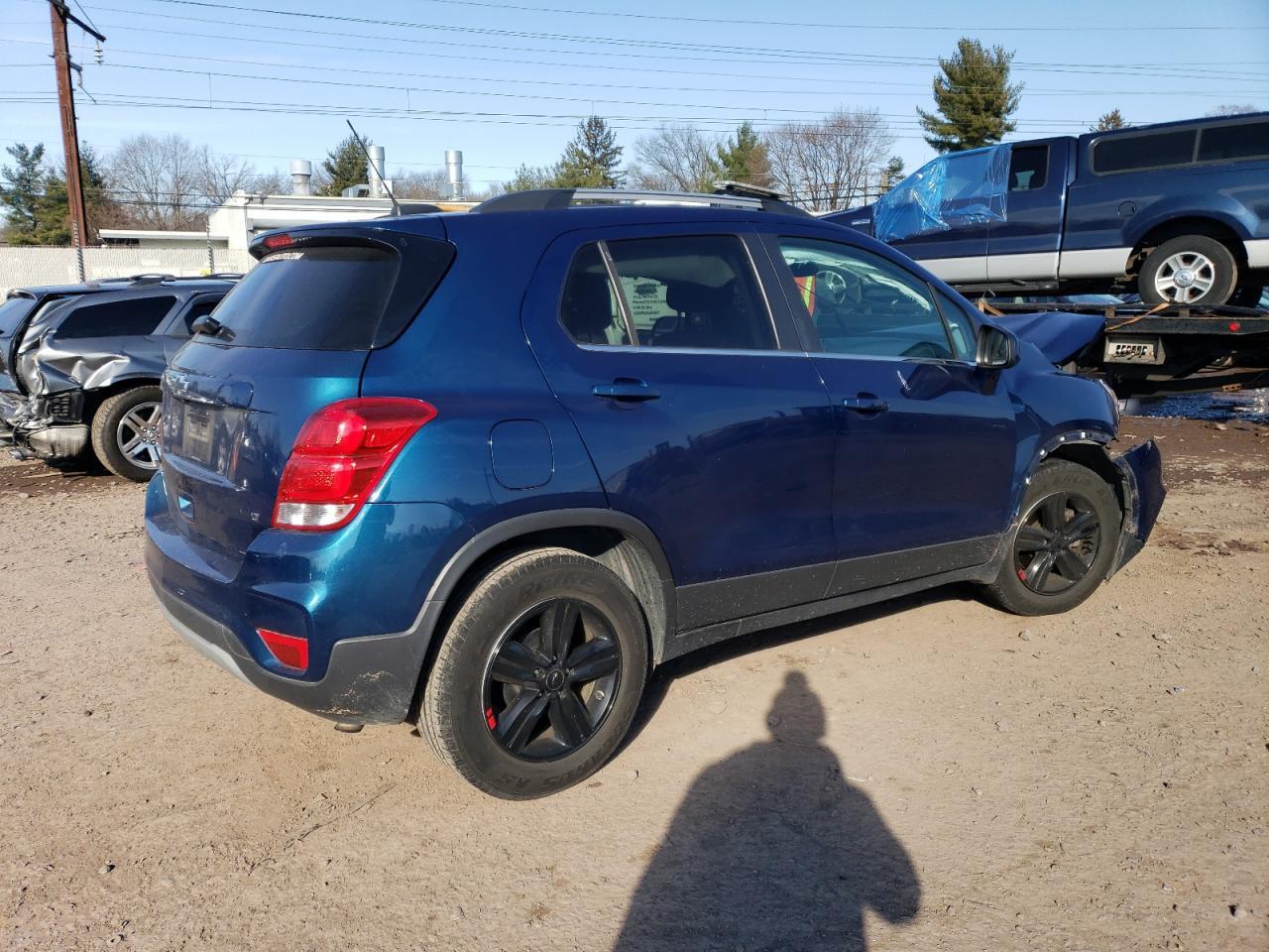 2019 CHEVROLET TRAX 1LT - Фото 3