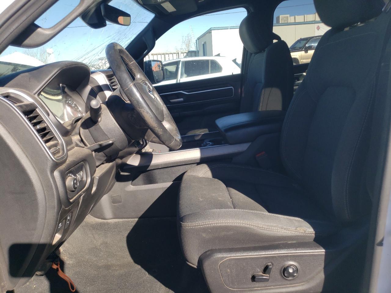 2019 RAM 1500 BIG H - Фото 7