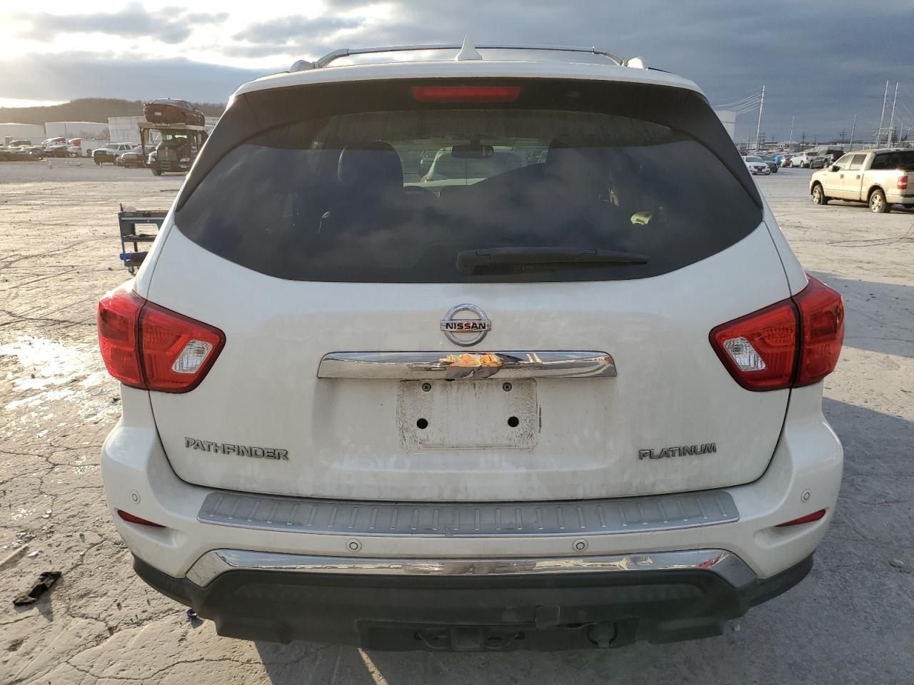 2019 NISSAN PATHFINDER - Image 6