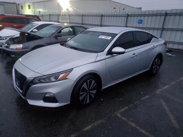 2022 Nissan Altima Sv