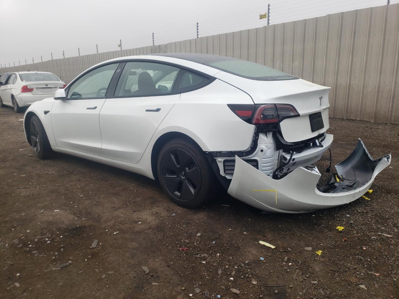 2023 TESLA MODEL 3 - Image 2